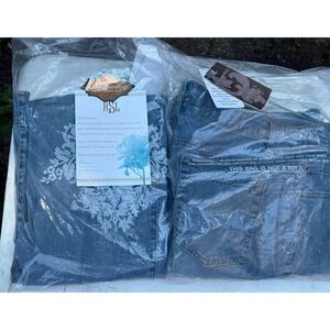 Set of 2 NWT soft surroundings jeans size 6